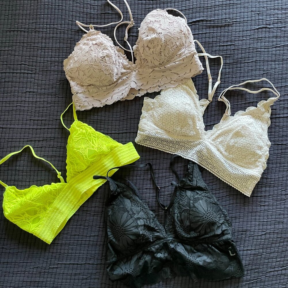4 ✨ Aerie bralettes!